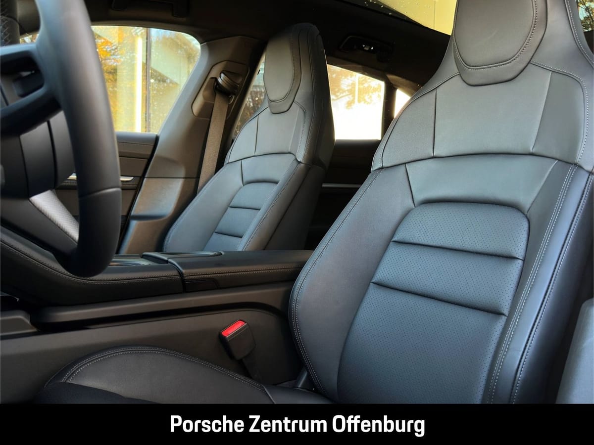 Porsche Taycan 4 Cross Turismo Sportpaket HUD Pano Bose foto 5