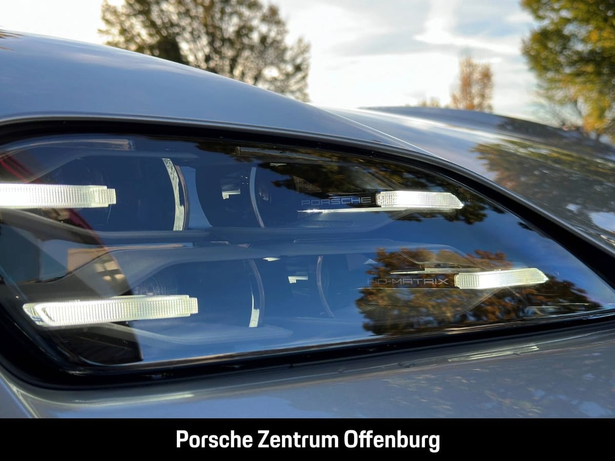 Porsche Taycan 4 Cross Turismo Sportpaket HUD Pano Bose foto 8
