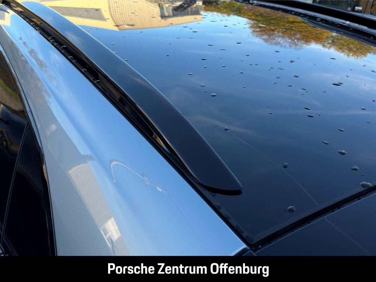 Porsche Taycan 4 Cross Turismo Sportpaket HUD Pano Bose foto 10