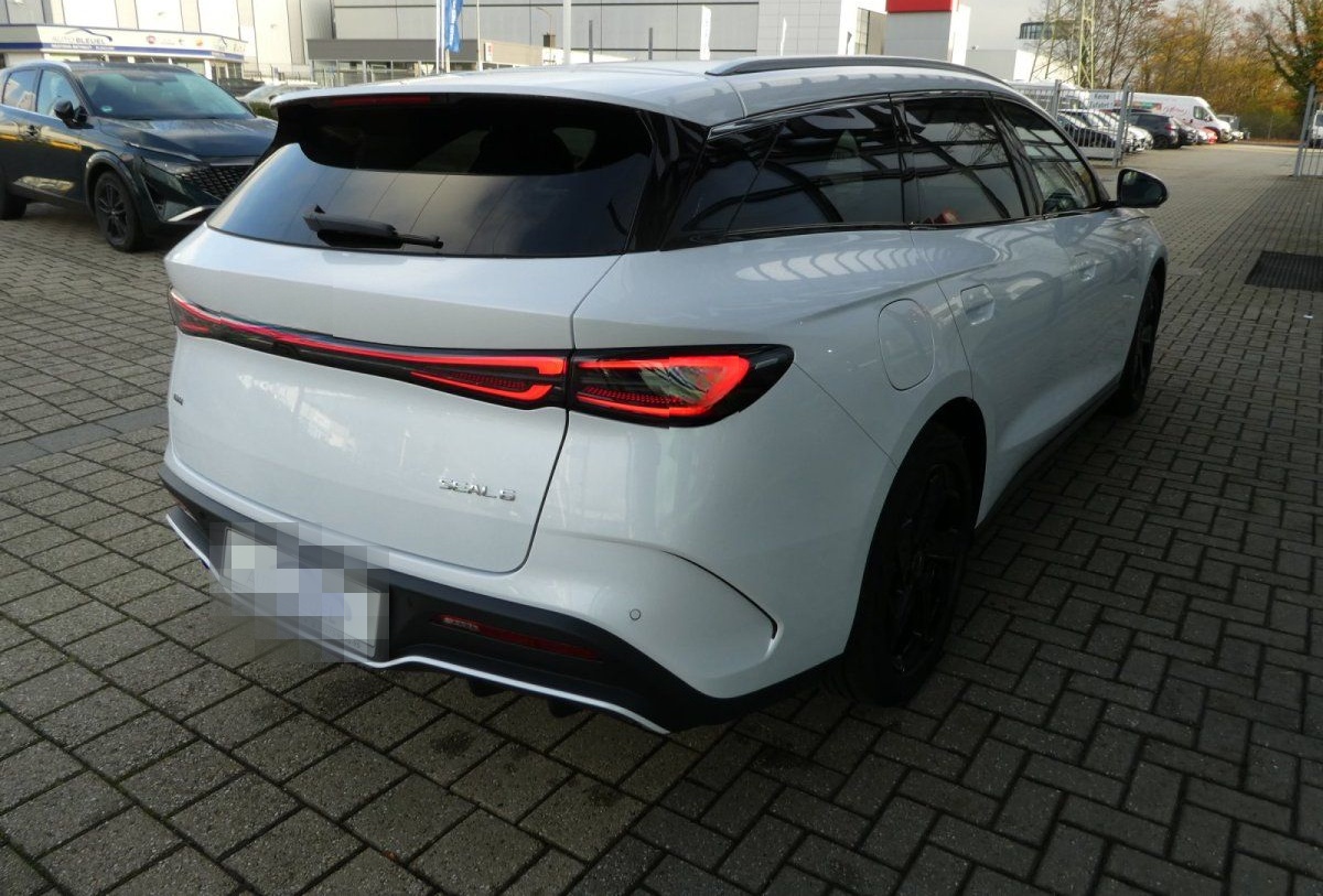 BYD Seal 6 DM-I Touring Comfort *Privacy*Pano*Leder* foto 4