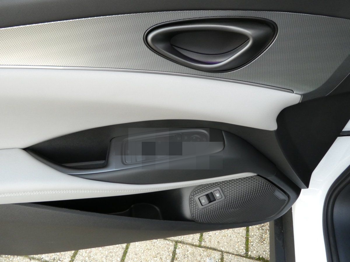 BYD Seal 6 DM-I Touring Comfort *Privacy*Pano*Leder* foto 9