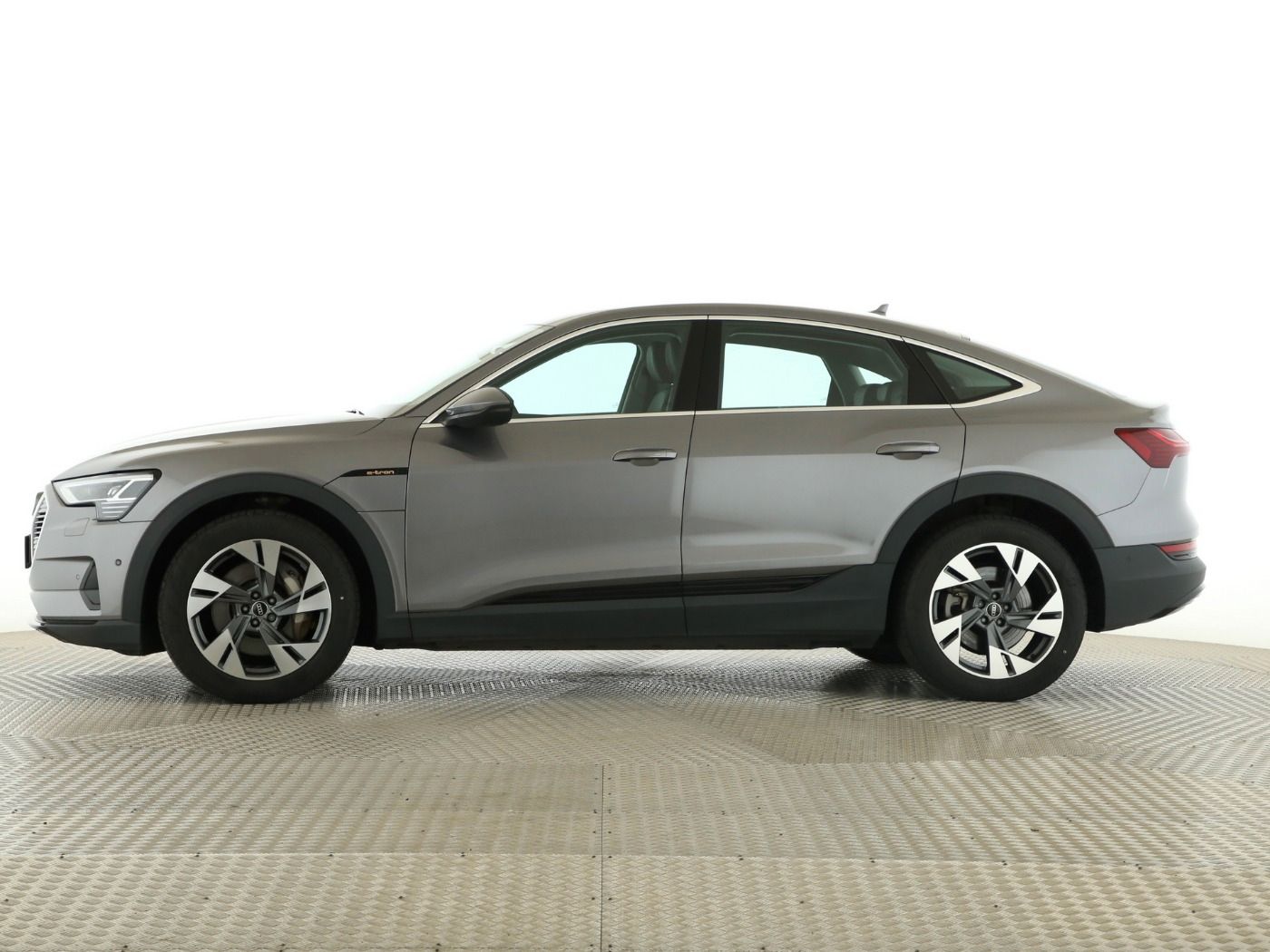Audi e-tron Sportback 50 quattro AHK|HUD|Luft|LED foto 4