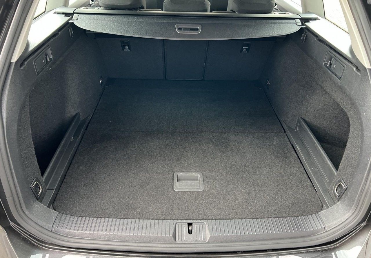Volkswagen Passat Variant 2.0 TDI DSG+LED+SHZ+NAVI+RFK+ACC foto 5