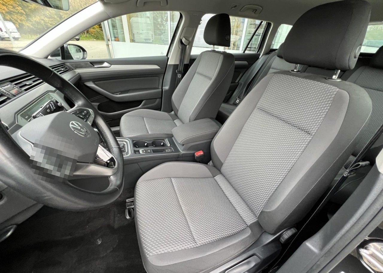 Volkswagen Passat Variant 2.0 TDI DSG+LED+SHZ+NAVI+RFK+ACC foto 6