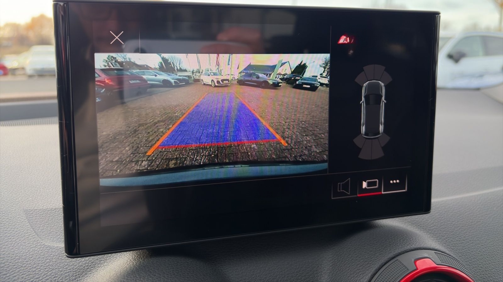 Audi Q2 35 TFSI S-LINE COMP+MATRIX+KAMERA+CARPLAY foto 19