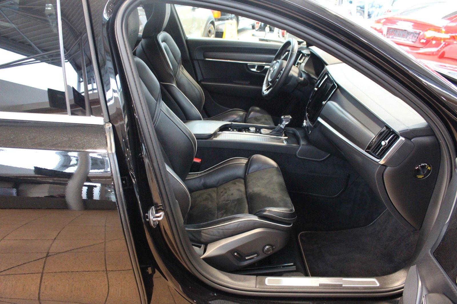 Volvo S90 Lim. R Design AWD+360°Kamera+Carbon+AHK+VOLL foto 16