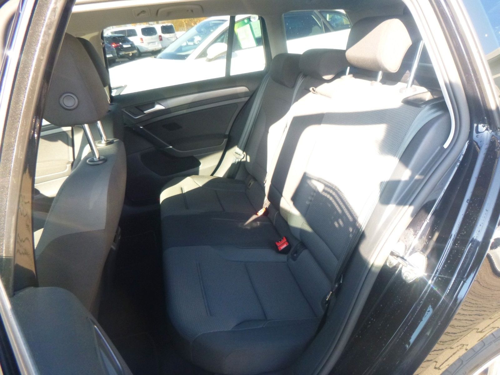 Volkswagen Golf VII Variant 1.5 TSI Comfortline>AUT/AHK/NAV foto 11