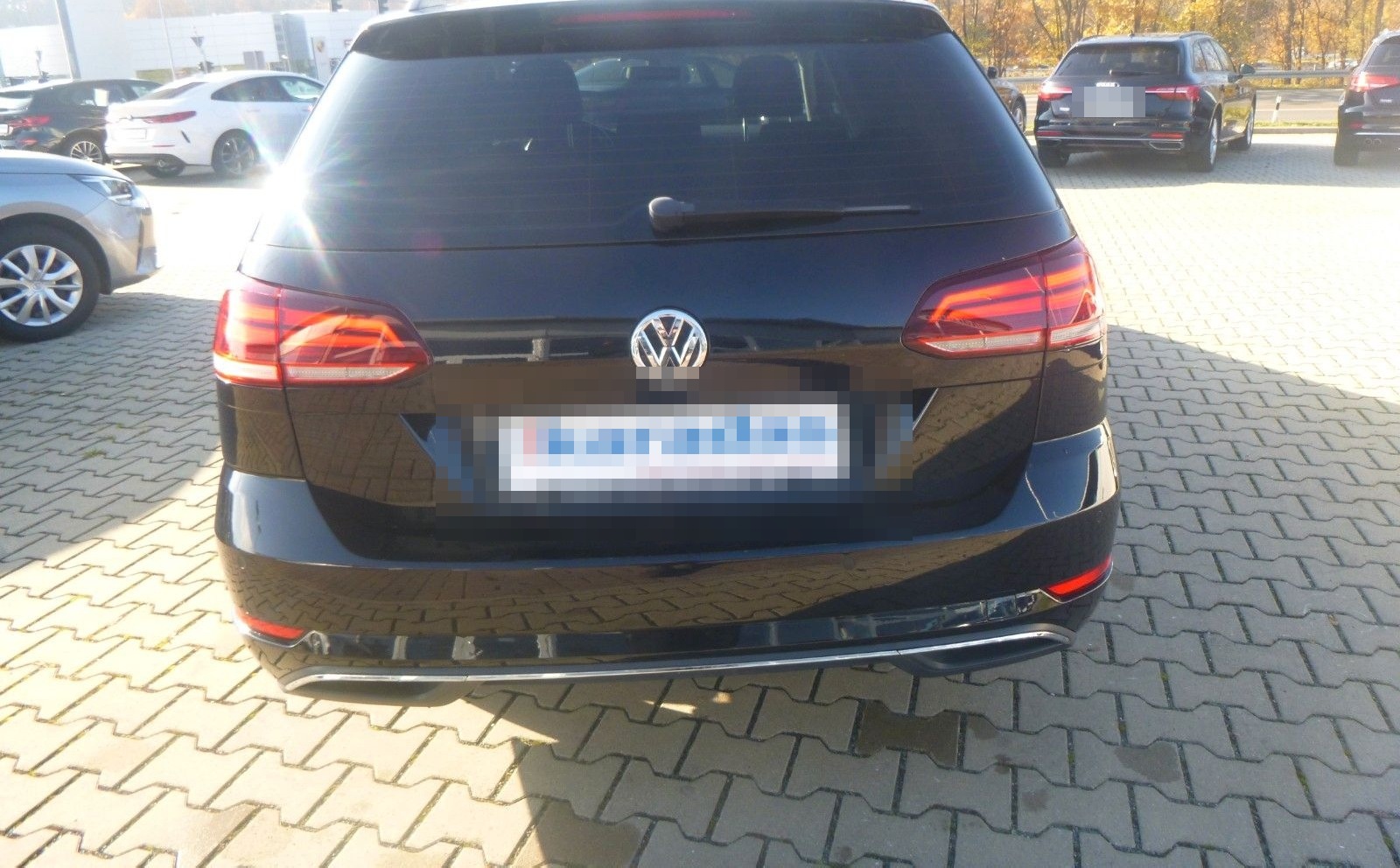 Volkswagen Golf VII Variant 1.5 TSI Comfortline>AUT/AHK/NAV foto 7