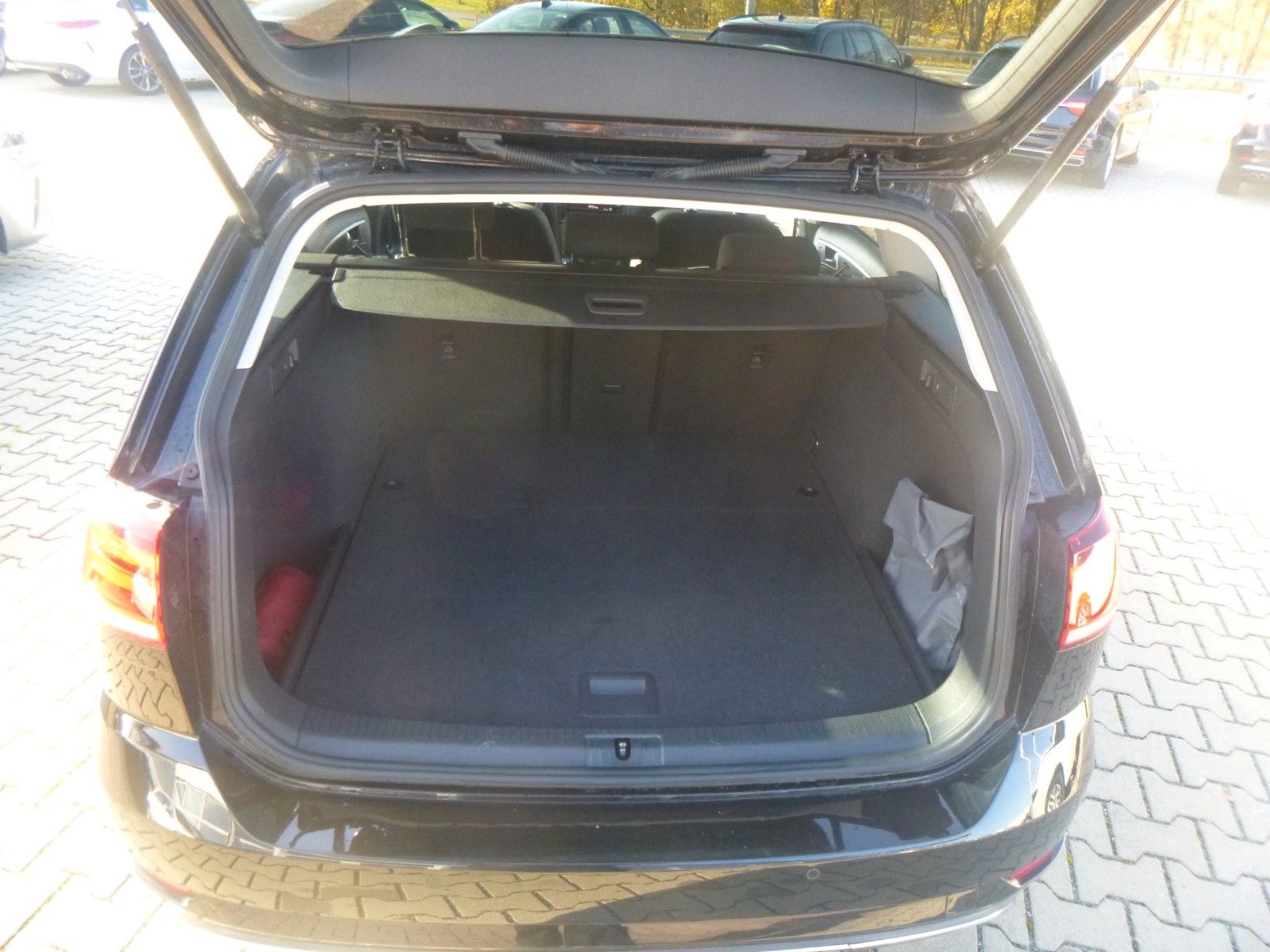 Volkswagen Golf VII Variant 1.5 TSI Comfortline>AUT/AHK/NAV foto 8