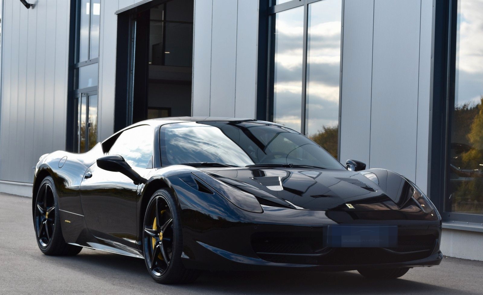Ferrari 458 ITALIA KAMERA LIFT BLACK CARBON EDITION foto 3