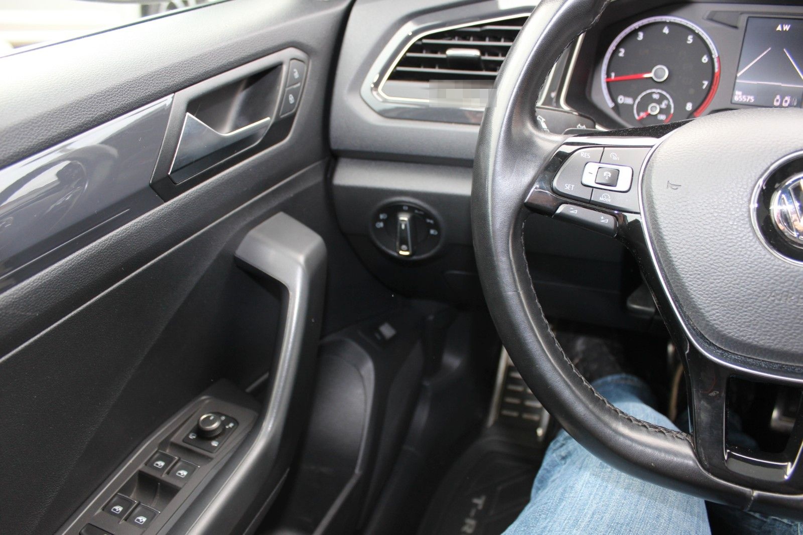 Volkswagen T-Roc Sport PDC AHK Klimaau. foto 13