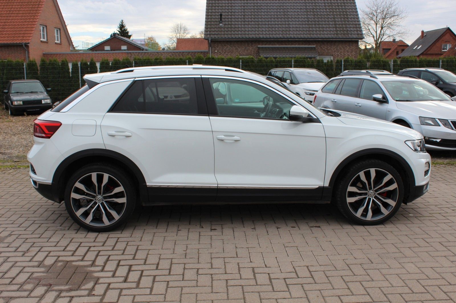 Volkswagen T-Roc Sport PDC AHK Klimaau. foto 5