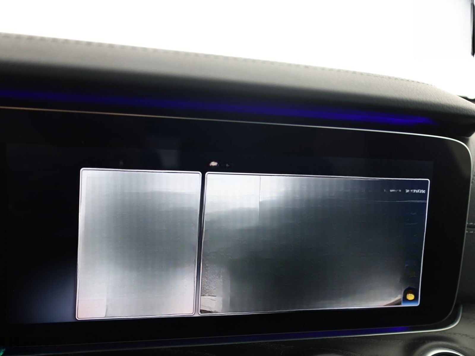 Mercedes-Benz E 250 T AMG NIGHT MULTIBEAM,360GRAD,KEYLESS,PANO foto 19