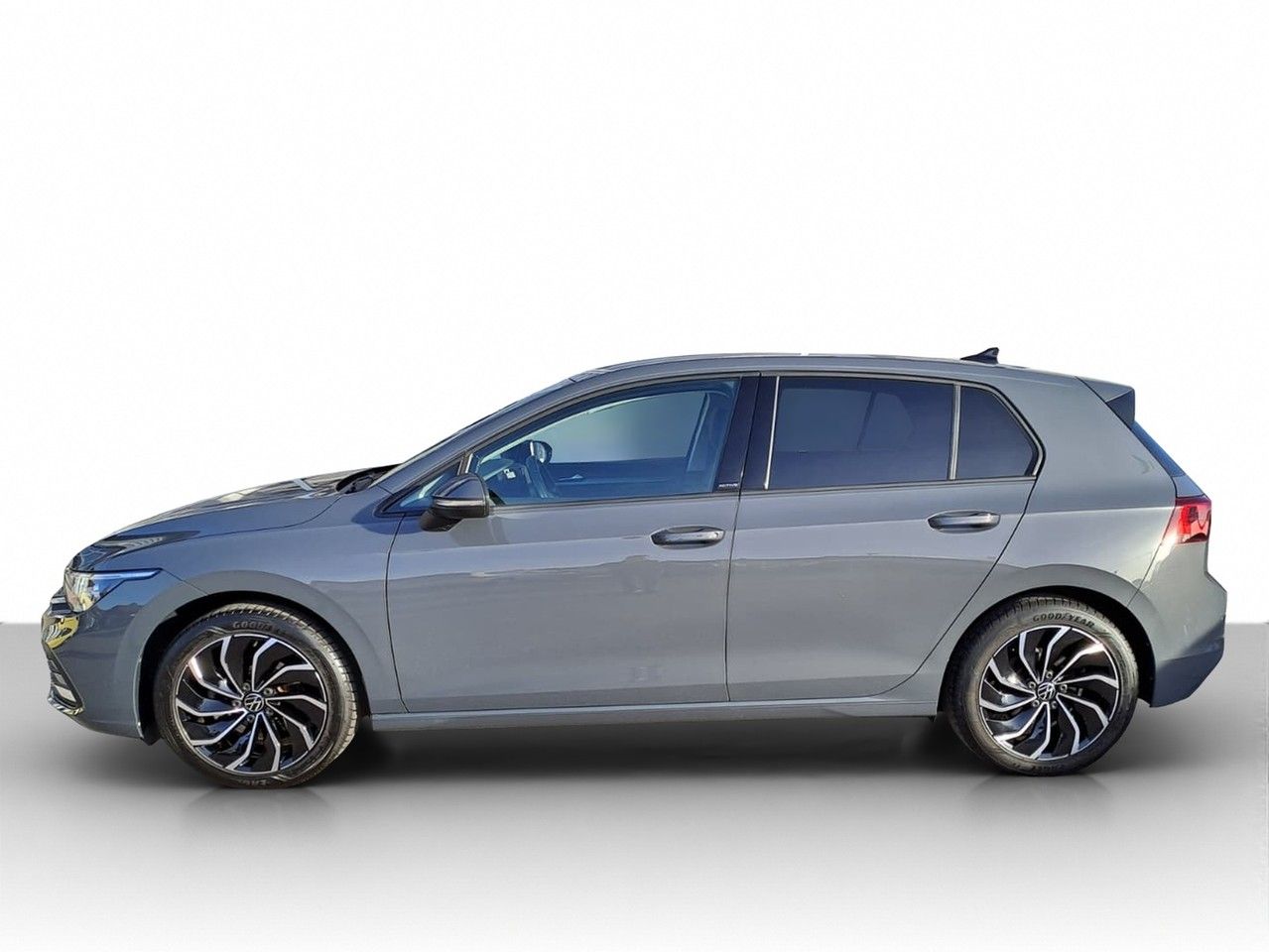 Volkswagen Golf VIII 1.5 TSI Active, ACC, Navi, Matrix foto 4