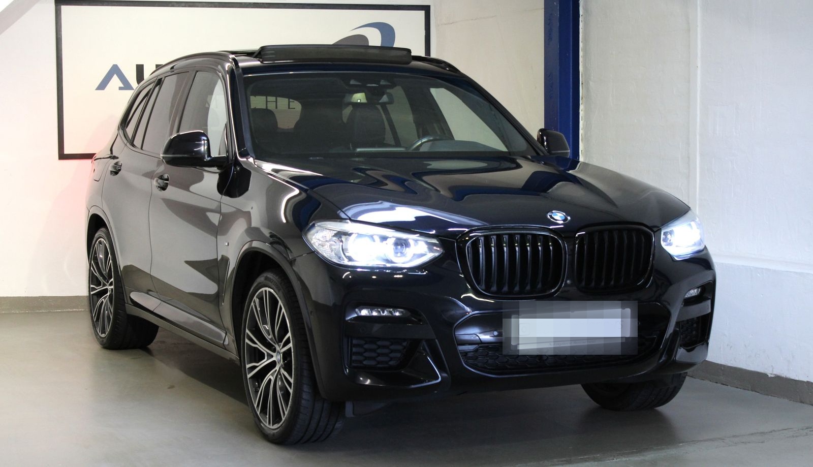 BMW X3 xDrive 20 i M Sport*LIVE*LEDER*360°*PANO*21´* foto 5
