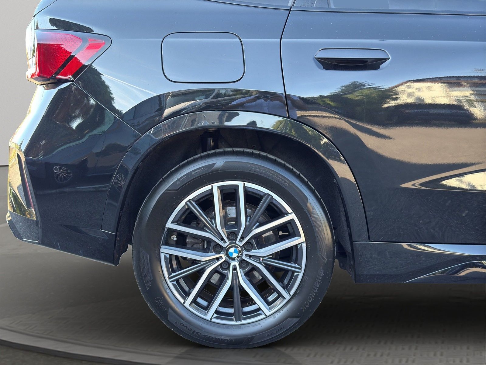 BMW X1 23 d xDrive M Sport LED/LEDER/AHK/RFK/WIDESCR foto 11