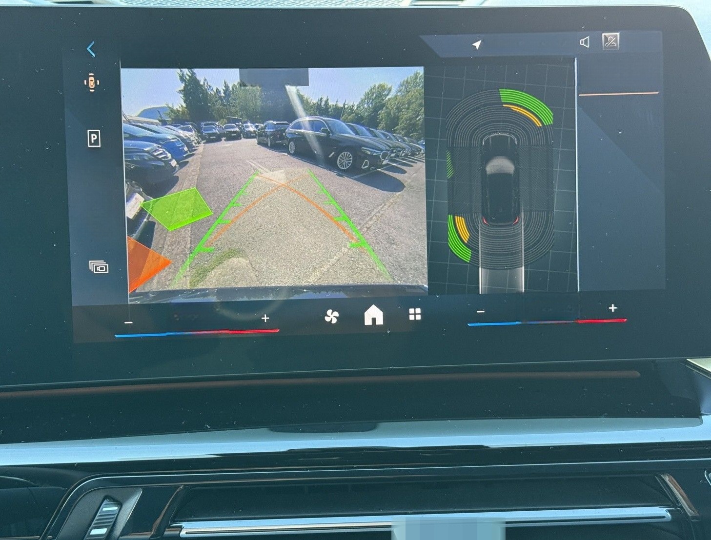 BMW X1 23 d xDrive M Sport LED/LEDER/AHK/RFK/WIDESCR foto 23