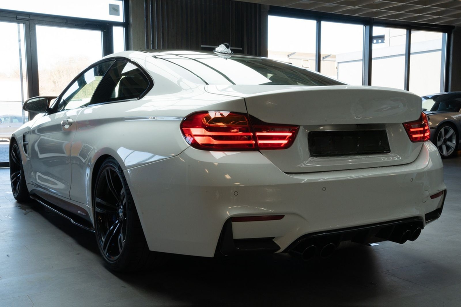 BMW M4 Coupe M-Performance Parts|H&K|DKG|RFK|HUD foto 8