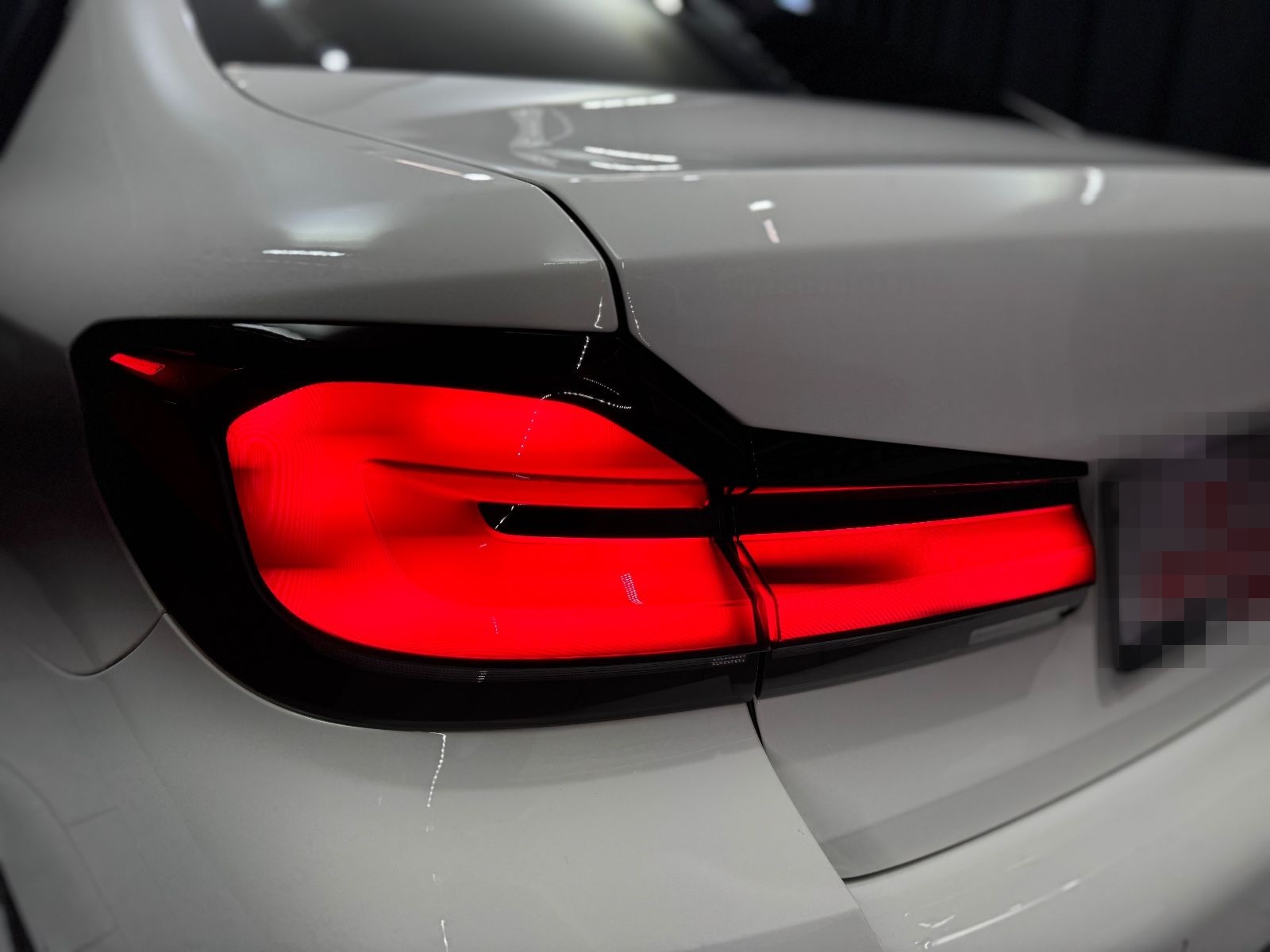 BMW 520d xDrive M Sport|HEAD-UP|ACC|LASER| foto 16
