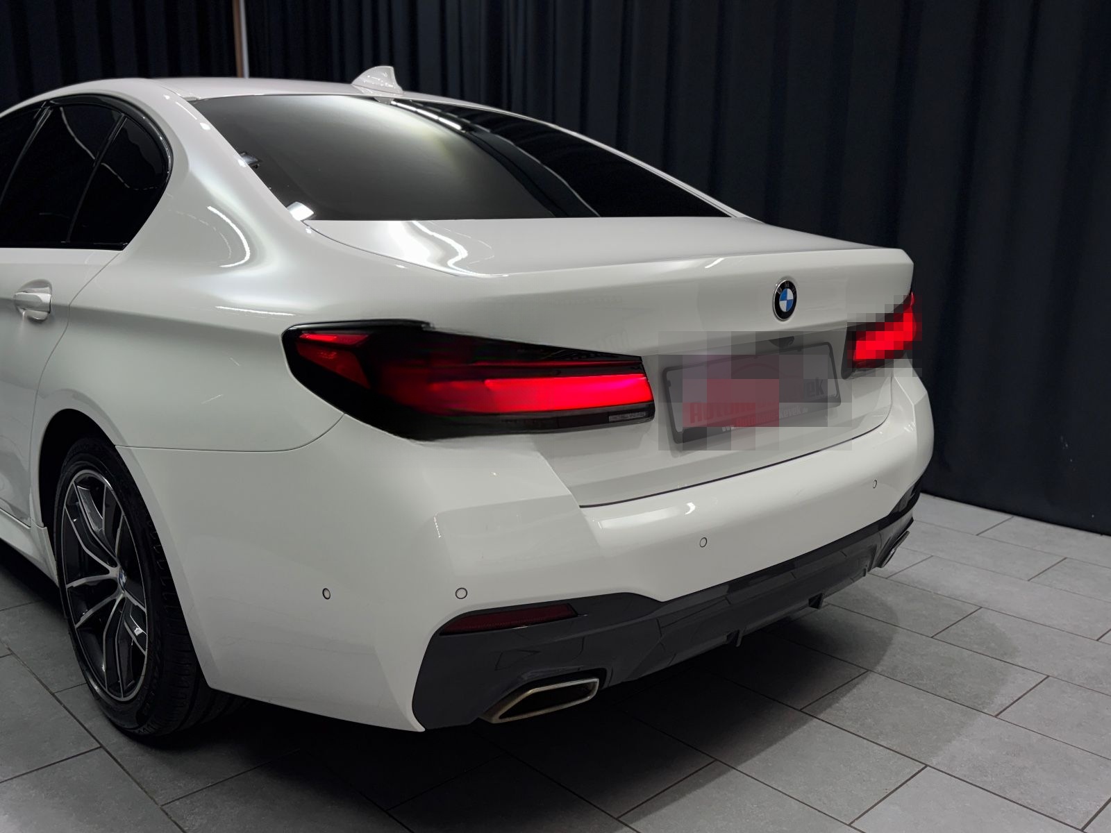 BMW 520d xDrive M Sport|HEAD-UP|ACC|LASER| foto 24