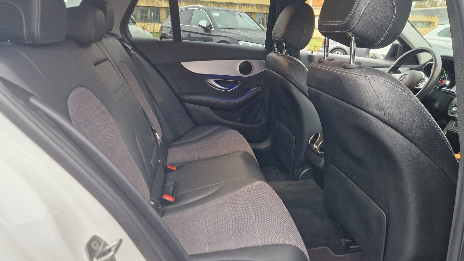 Mercedes-Benz C 300 T d 4Matic Avantgarde Kamera Multibeam ACC foto 13