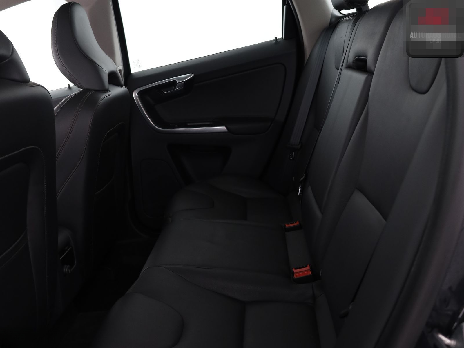 Volvo XC 60 D5 AWD SUMMUM KAMERA,PANORAMA,MEMORY,AHK foto 11