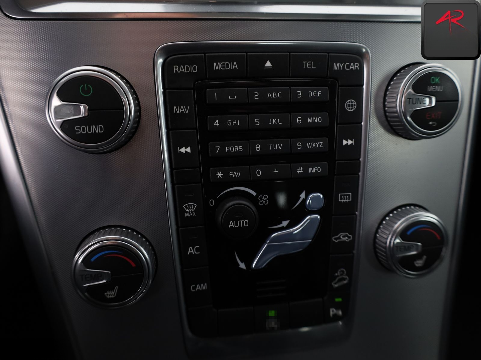 Volvo XC 60 D5 AWD SUMMUM KAMERA,PANORAMA,MEMORY,AHK foto 21