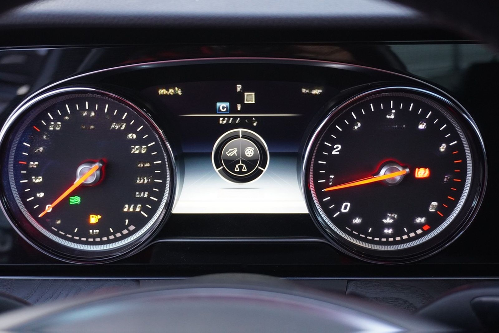 Mercedes-Benz E300 9G-Tronic 360° AHK Panorama PDC Keyless-Go foto 23