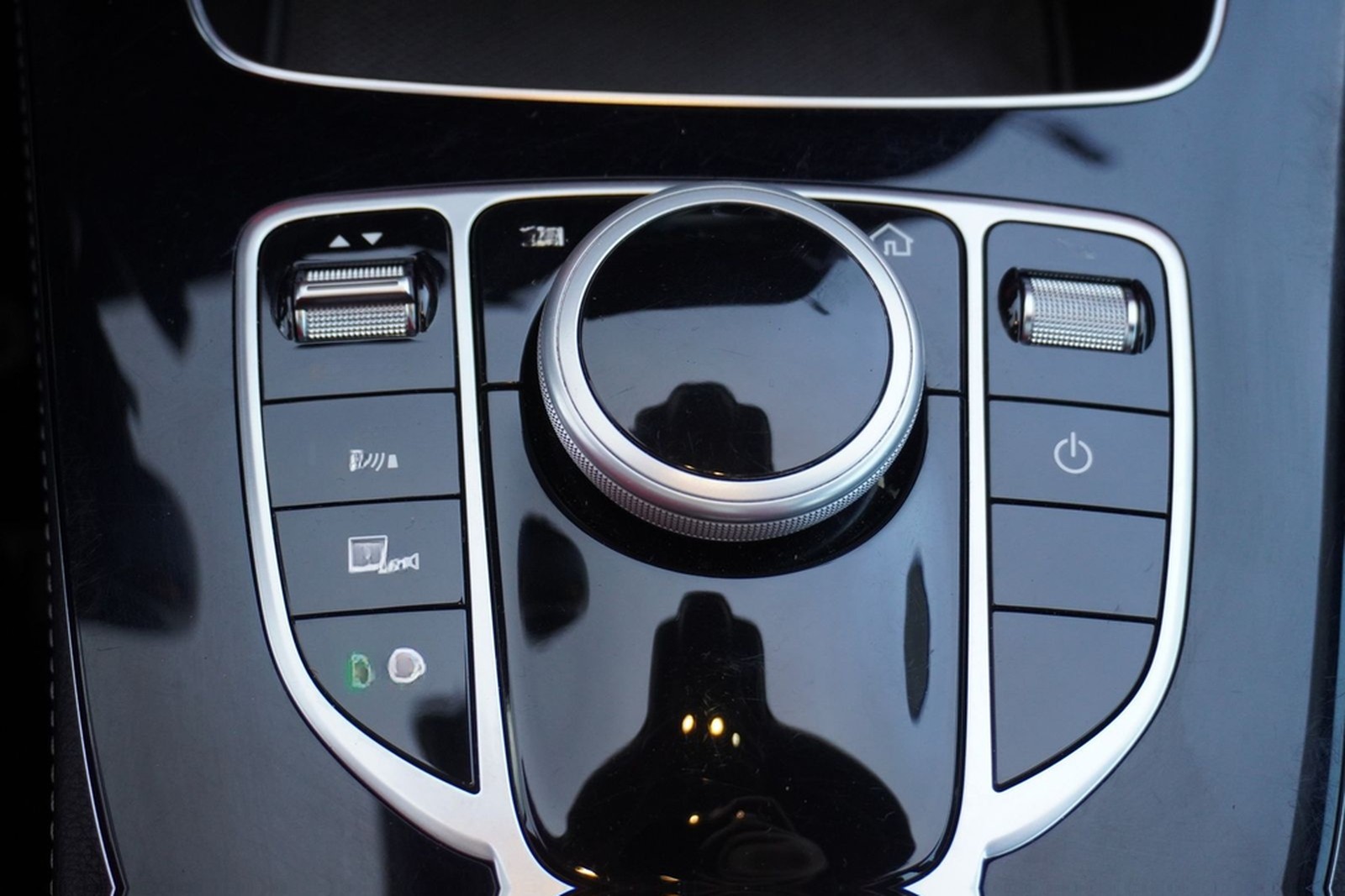 Mercedes-Benz E300 9G-Tronic 360° AHK Panorama PDC Keyless-Go foto 34