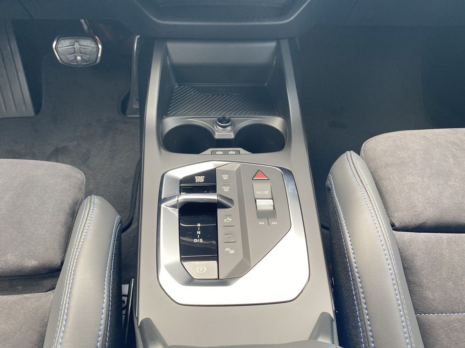 BMW 118d Limousine Aktion 1er! UPE: 51650 Euro foto 15