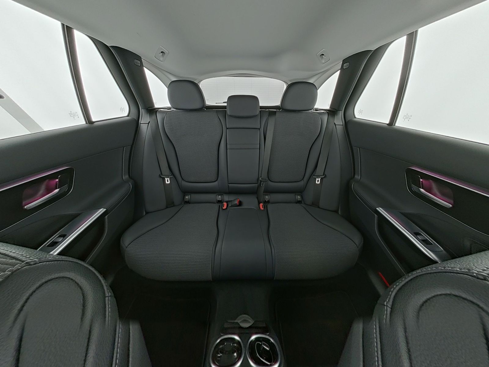 Mercedes-Benz C 200 d Avantgarde LED|Navi|Park-Paket|Kamera|SH foto 18