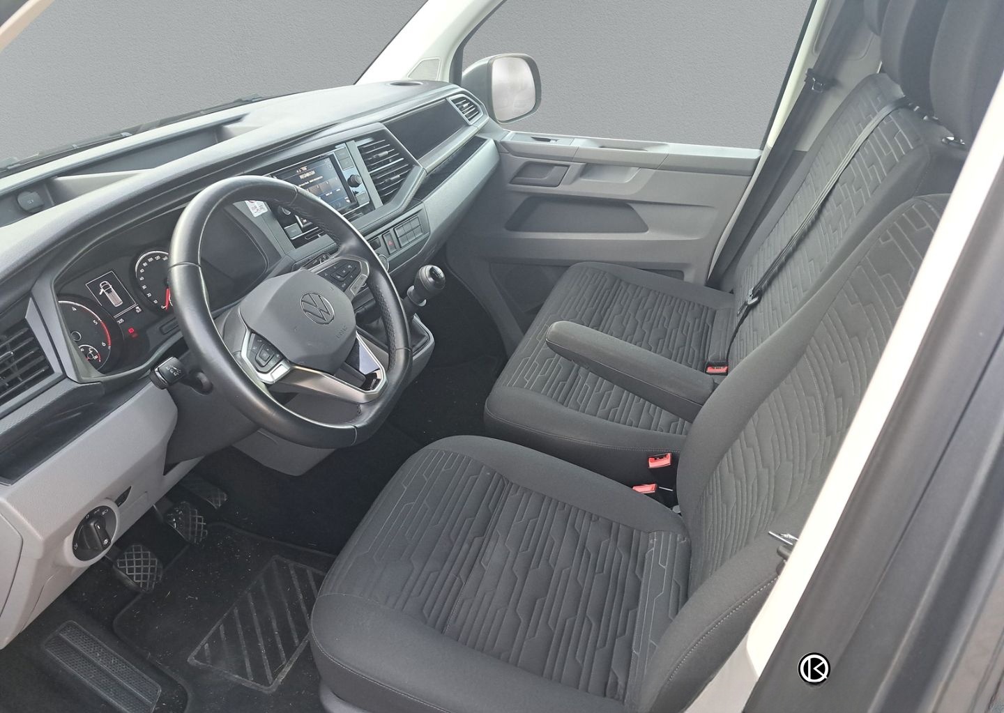 Volkswagen T6.1 Caravelle Lang 2.0 TDI 6-Gang Comfortline D foto 9