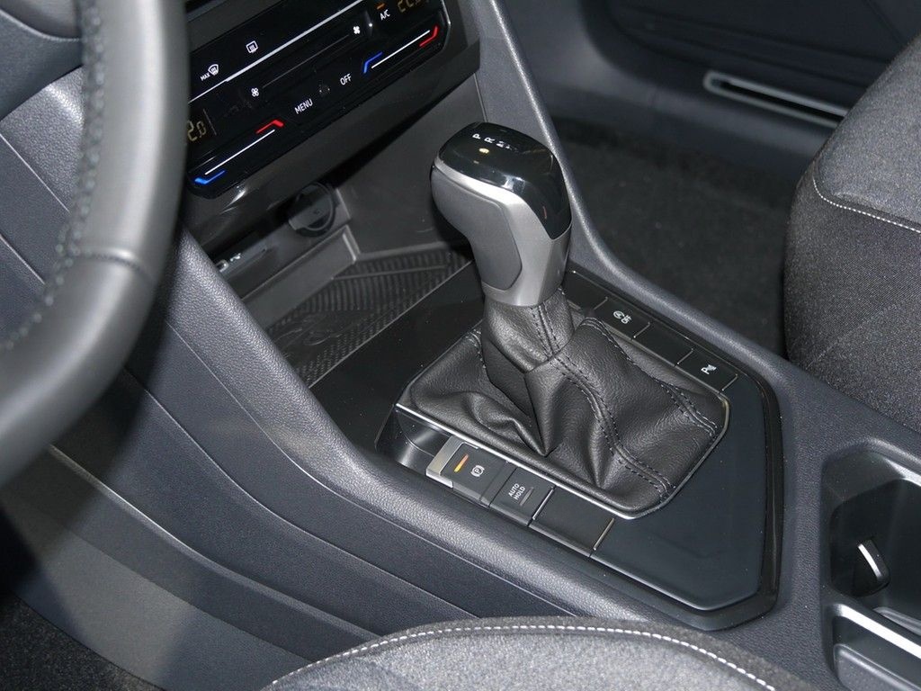 Volkswagen Tiguan MOVE 1.5 TSI DSG Navi LED foto 13