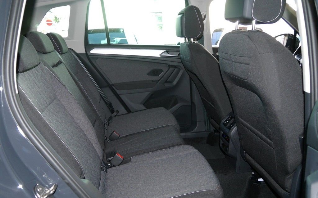 Volkswagen Tiguan MOVE 1.5 TSI DSG Navi LED foto 7