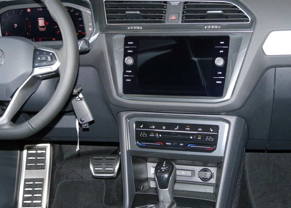 Volkswagen Tiguan MOVE 1.5 TSI DSG Navi LED foto 9