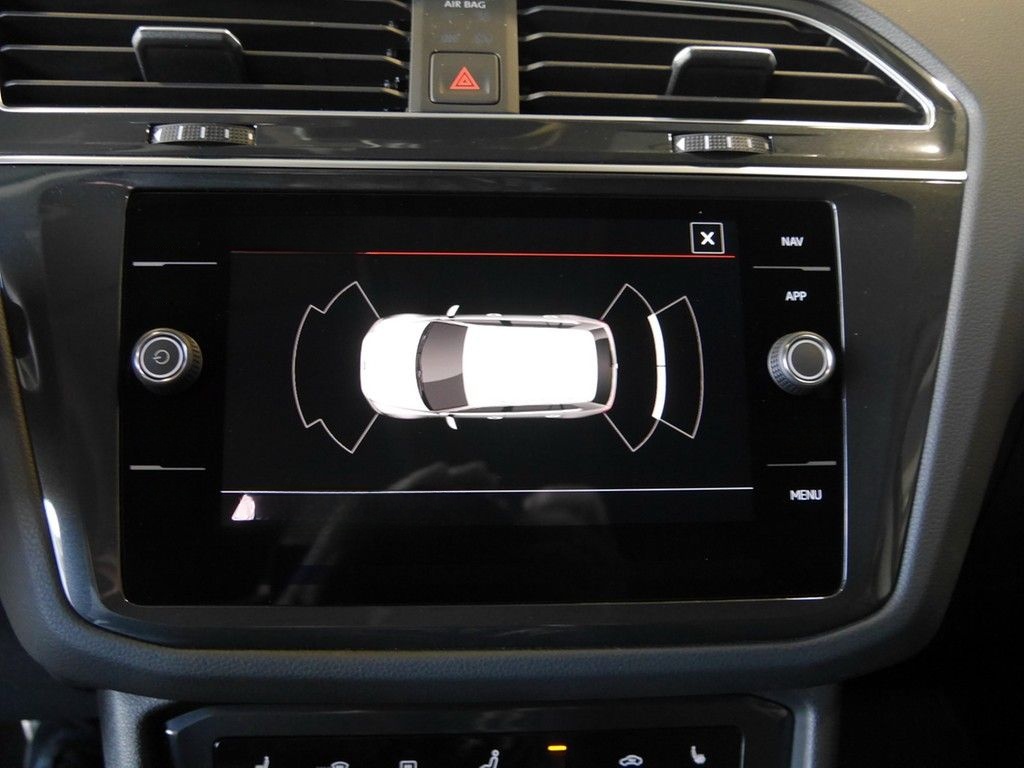Volkswagen Tiguan MOVE 1.5 TSI DSG Navi LED foto 10