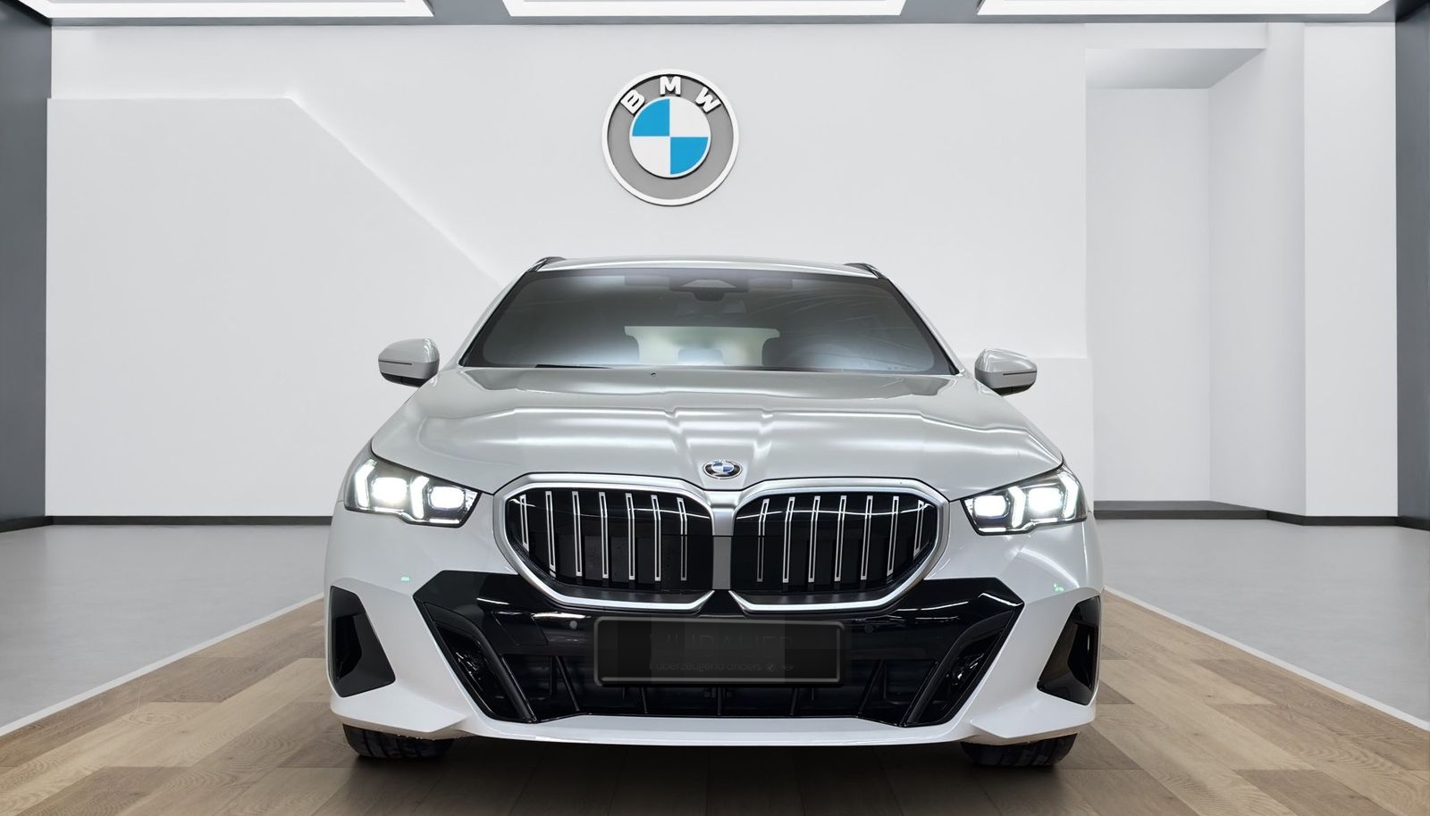 BMW 520d xDrive Touring [M Sport, AHK, ACC, RFK] foto 10
