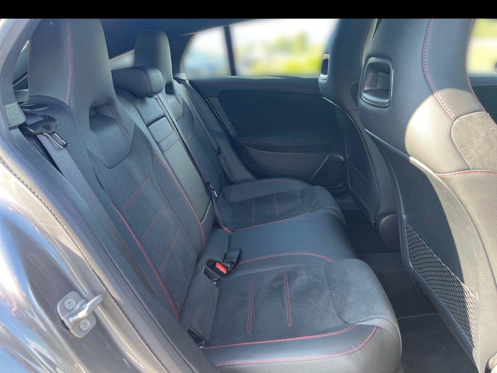 Mercedes-Benz CLA 200 Shooting Brake AMG Line*Keyless-Go*MBUX foto 13