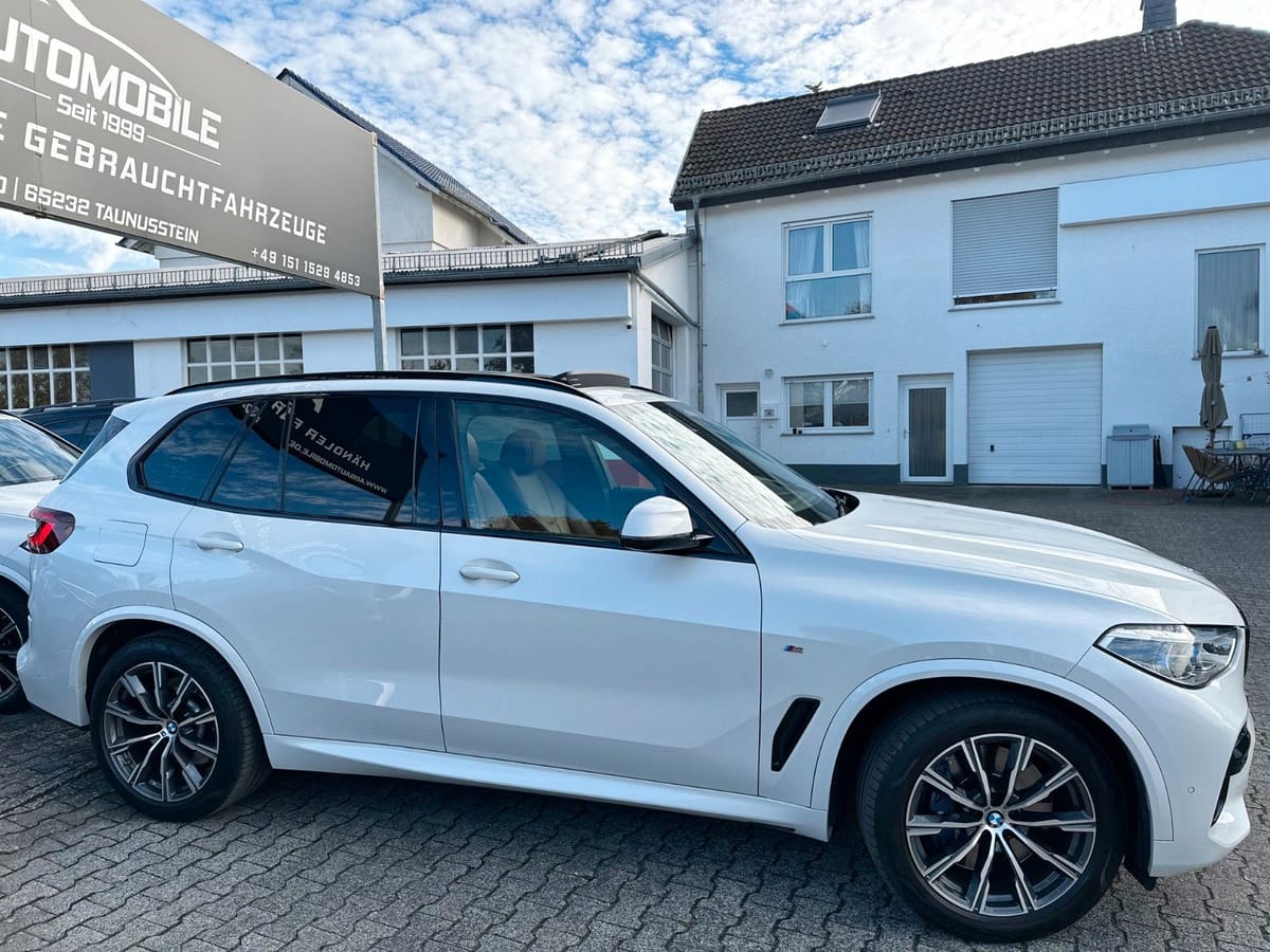 BMW X5 xDr40i M Sport PANO ACC AHK Standh Laser HiFi foto 3