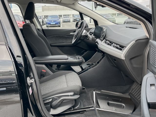 BMW 2er Active Tourer - 225e xDrive AHK LED Kamera P foto 4