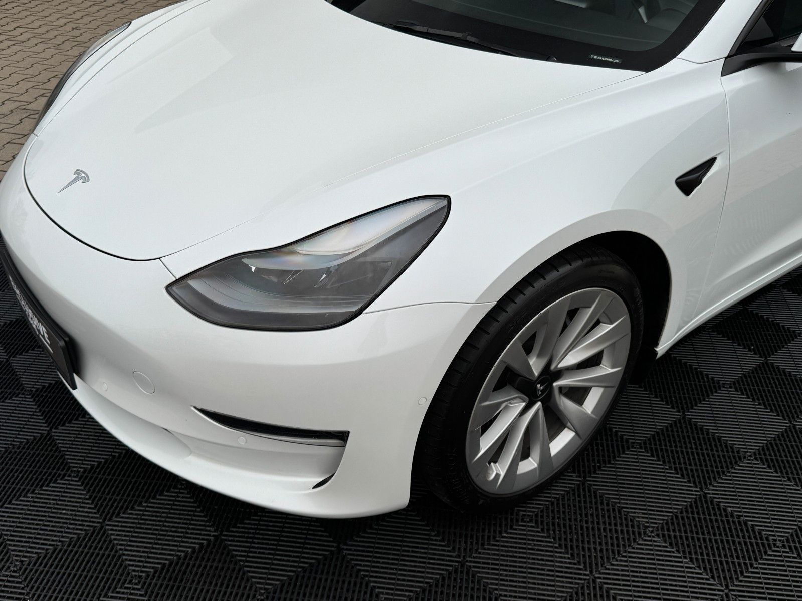 Tesla MODEL 3 LONG RANGE AWD | ENHANCED AP | foto 17