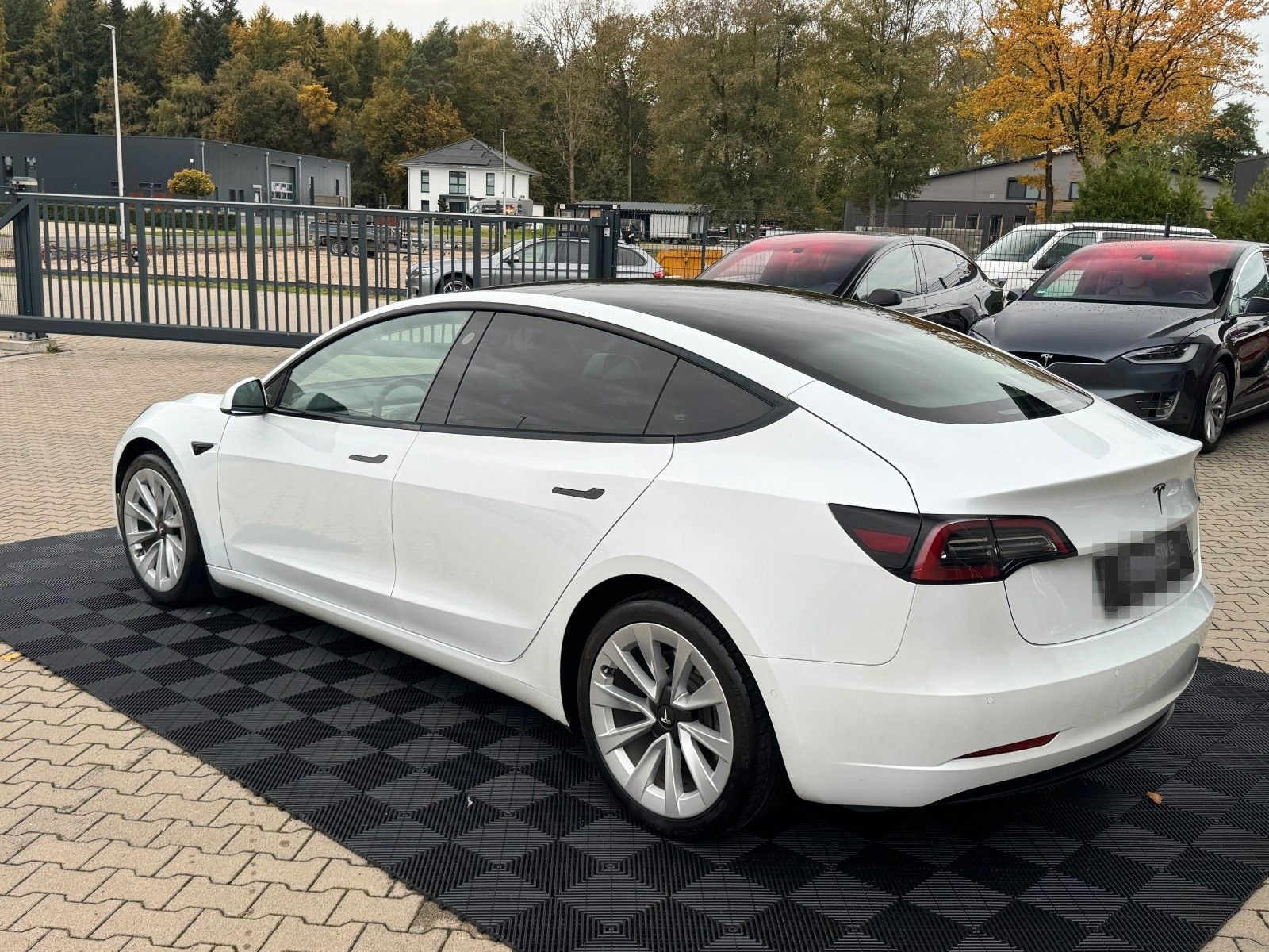 Tesla MODEL 3 LONG RANGE AWD | ENHANCED AP | foto 24