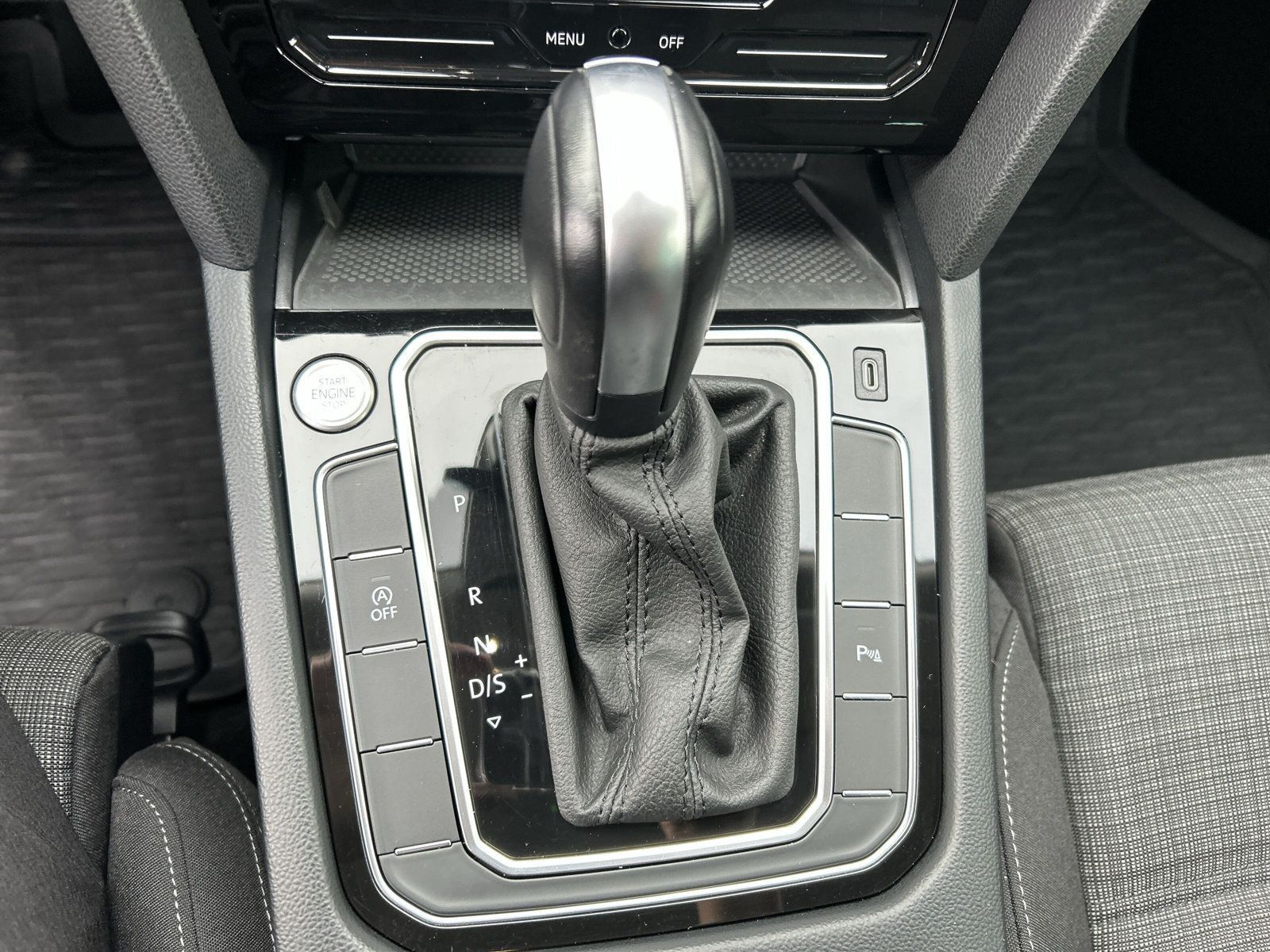 Volkswagen Passat Variant 2.0 TDI Business DSG+LED+KAMERA foto 15