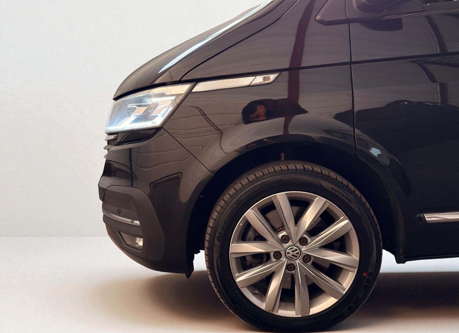 Volkswagen T6.1 Multivan  Generation Six *4X4*LED*ACC* foto 9