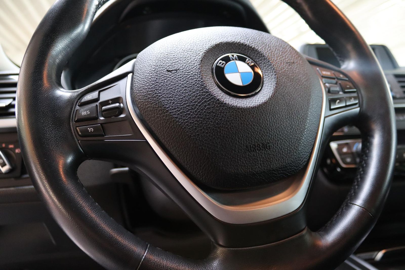 BMW 420i Advantage * SHZ * PDC * Tempomat * foto 9