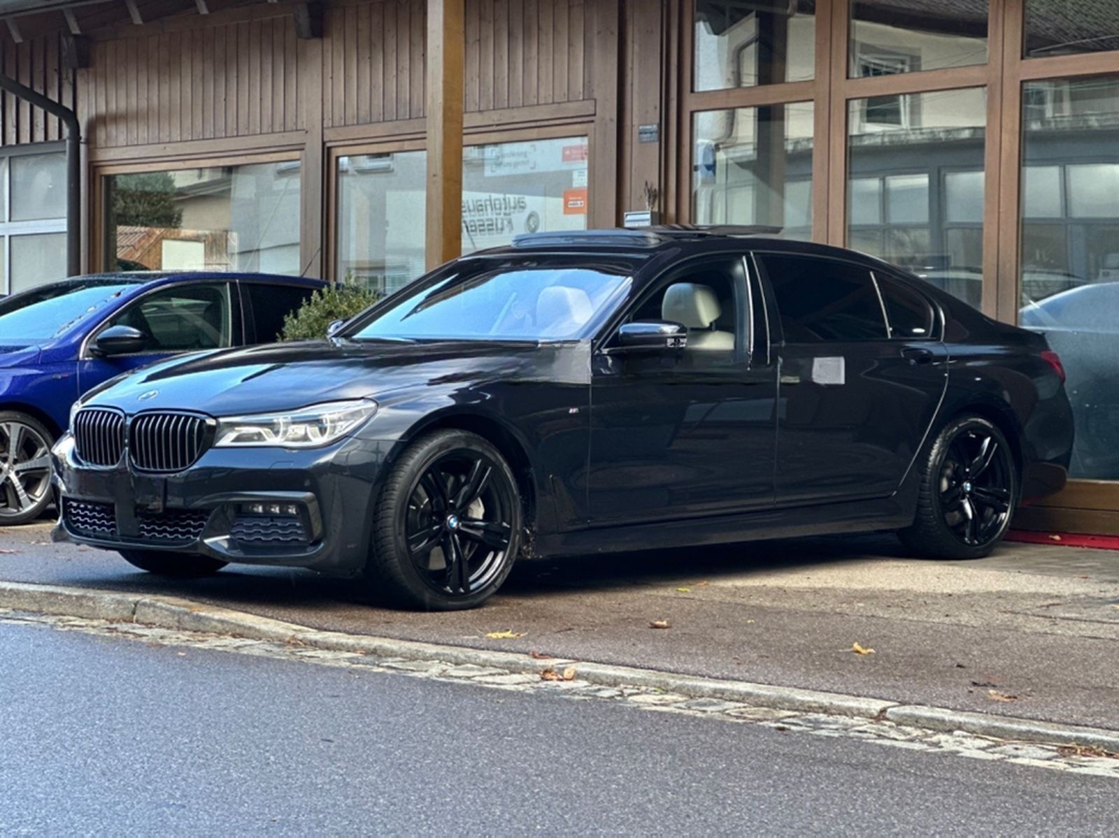 BMW 750Li xDrive MPaket Laser 360°Pano HUD NightvB&W foto 2