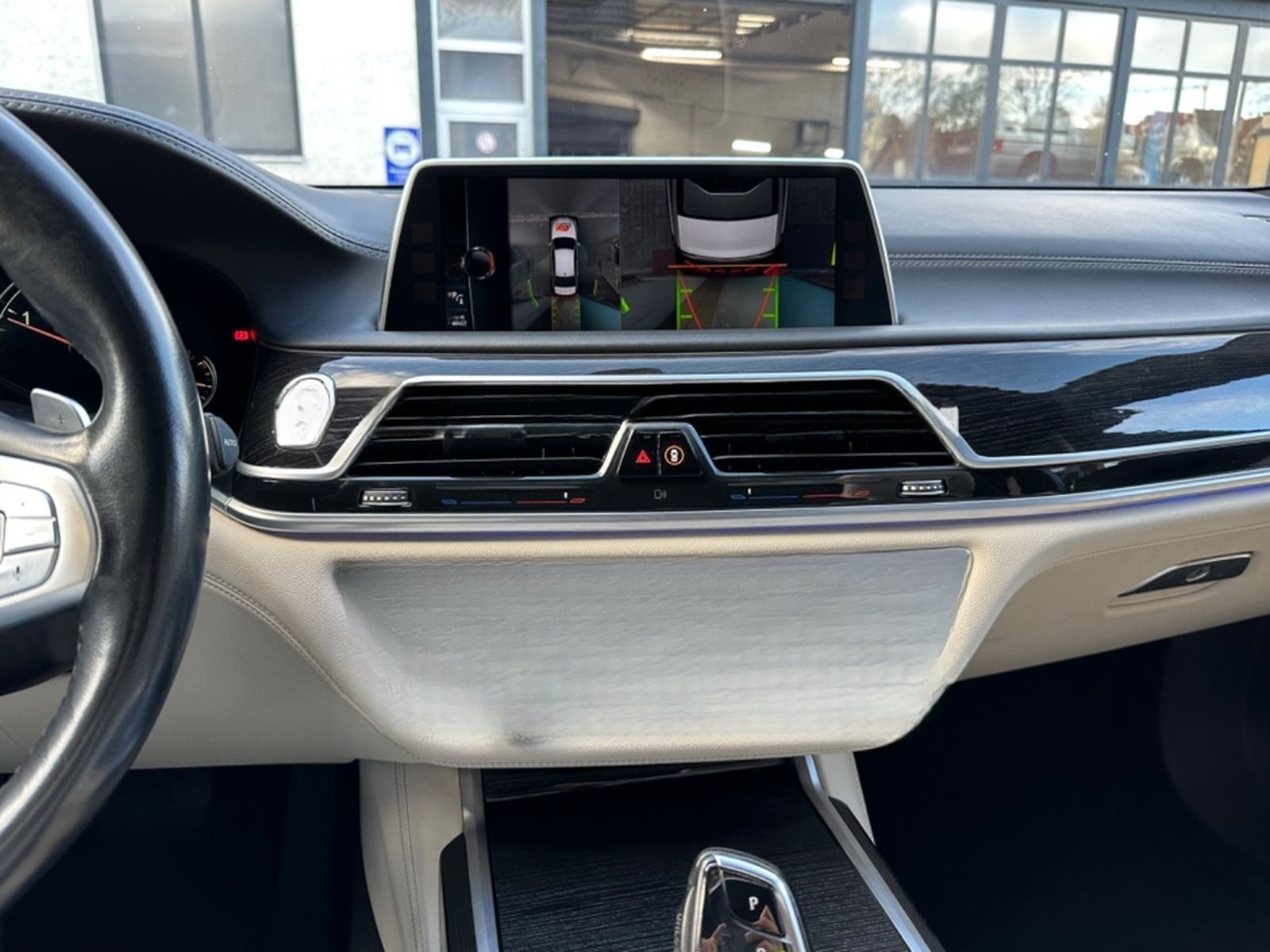 BMW 750Li xDrive MPaket Laser 360°Pano HUD NightvB&W foto 16