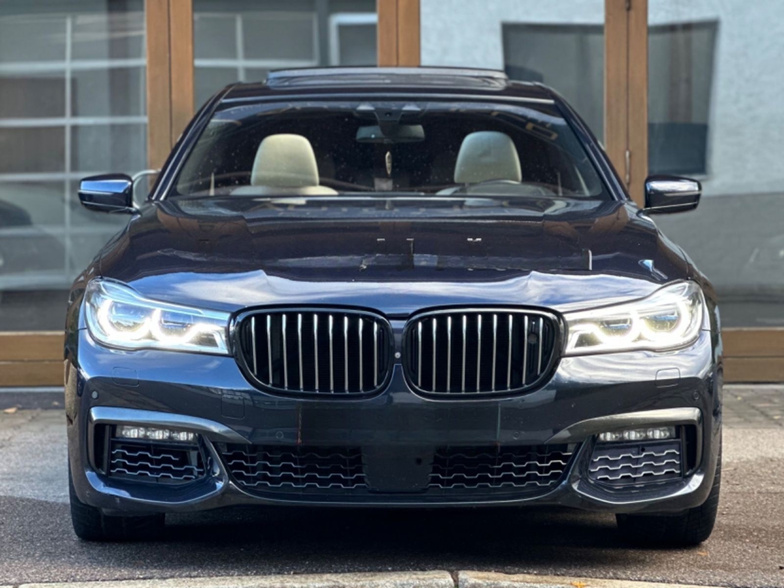 BMW 750Li xDrive MPaket Laser 360°Pano HUD NightvB&W foto 3