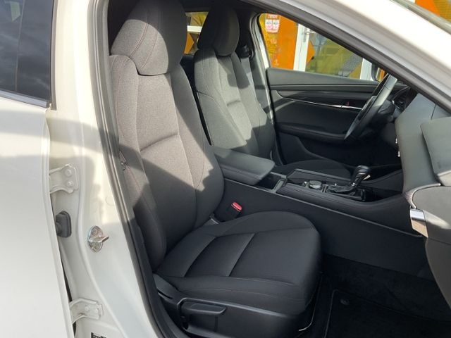 Mazda 3 G122 Homura ACC HUD Kamera Navi 18" foto 16