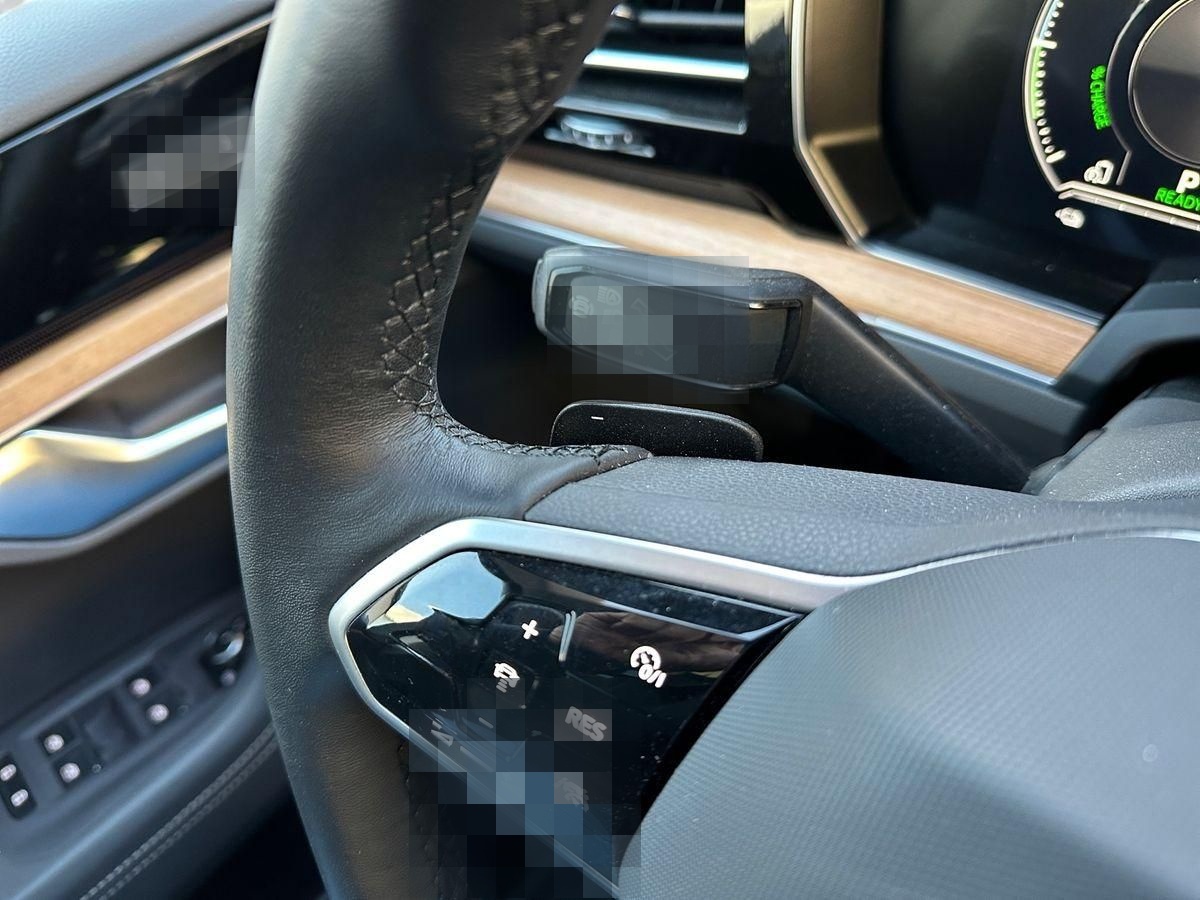 Volkswagen Touareg 3.0 V6 eHybrid Atmosphere Leder+PanoSD+A foto 19
